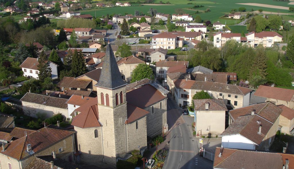 mairie-four-vue-village1